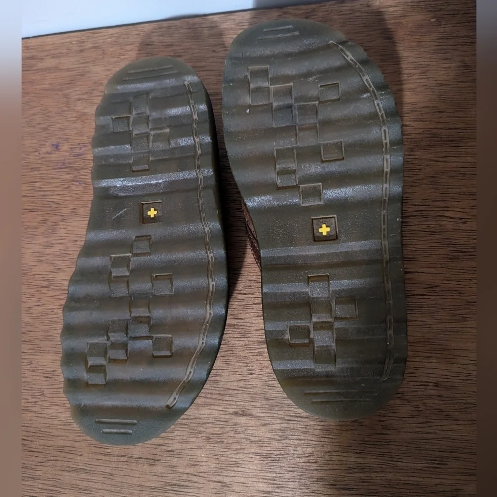 Dr. Martens Tan and Brown Flip-Flops Unisex Size 8 In Women's Size